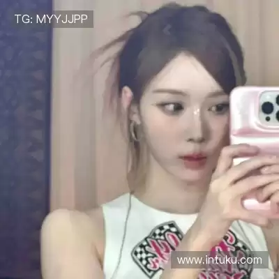 鲍秦心
